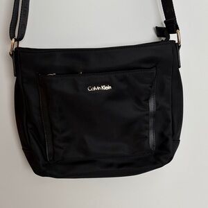 Calvin Klein Black Crossbody Bag -like new